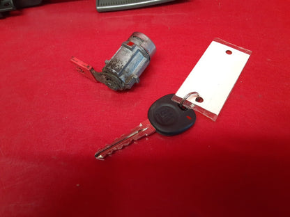 2007 - 2017 GM Multi Vehicle Ignition Switch Assembly W/ key Lock Set 23122150