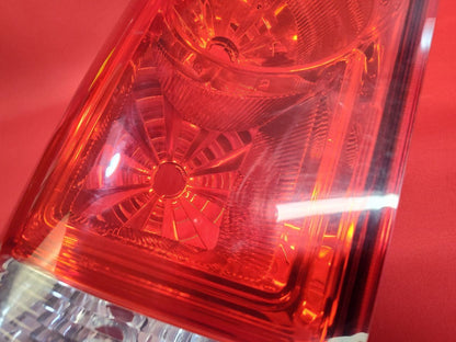 2009-2015 Honda Pilot EX, EX-L, LX, Touring Left Driver Tail Light Stop Lamp