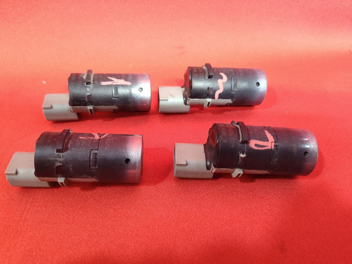 1997-2010 BMW Parking Aid Ultrasonic Sensor of Four - SILBERGRAU MET WA08