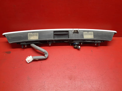 1998 - 2000 Volvo S70 Trunk Deck Lid License Plate Lamp Lock Molding Trim Handle