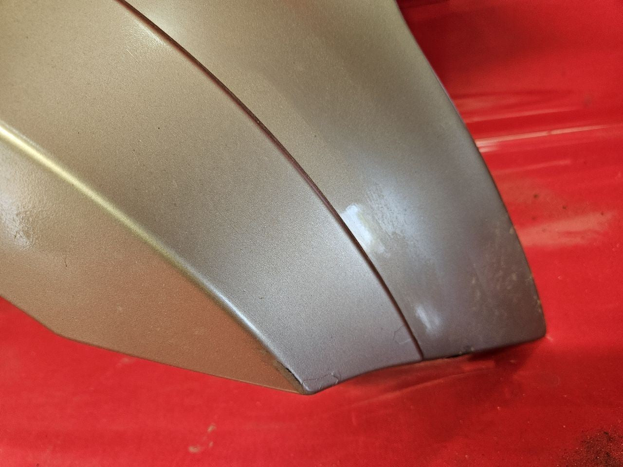 2008-2012 Mercedes GL550 RIGHT PASSENGER Fender Panel 798 Sand Beige Metallic