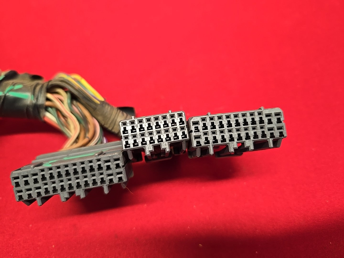 1994 1995 Toyota 4Runner / Pickup 3.0L V6 A/T 4WD Engine Control Module PIGTAILS