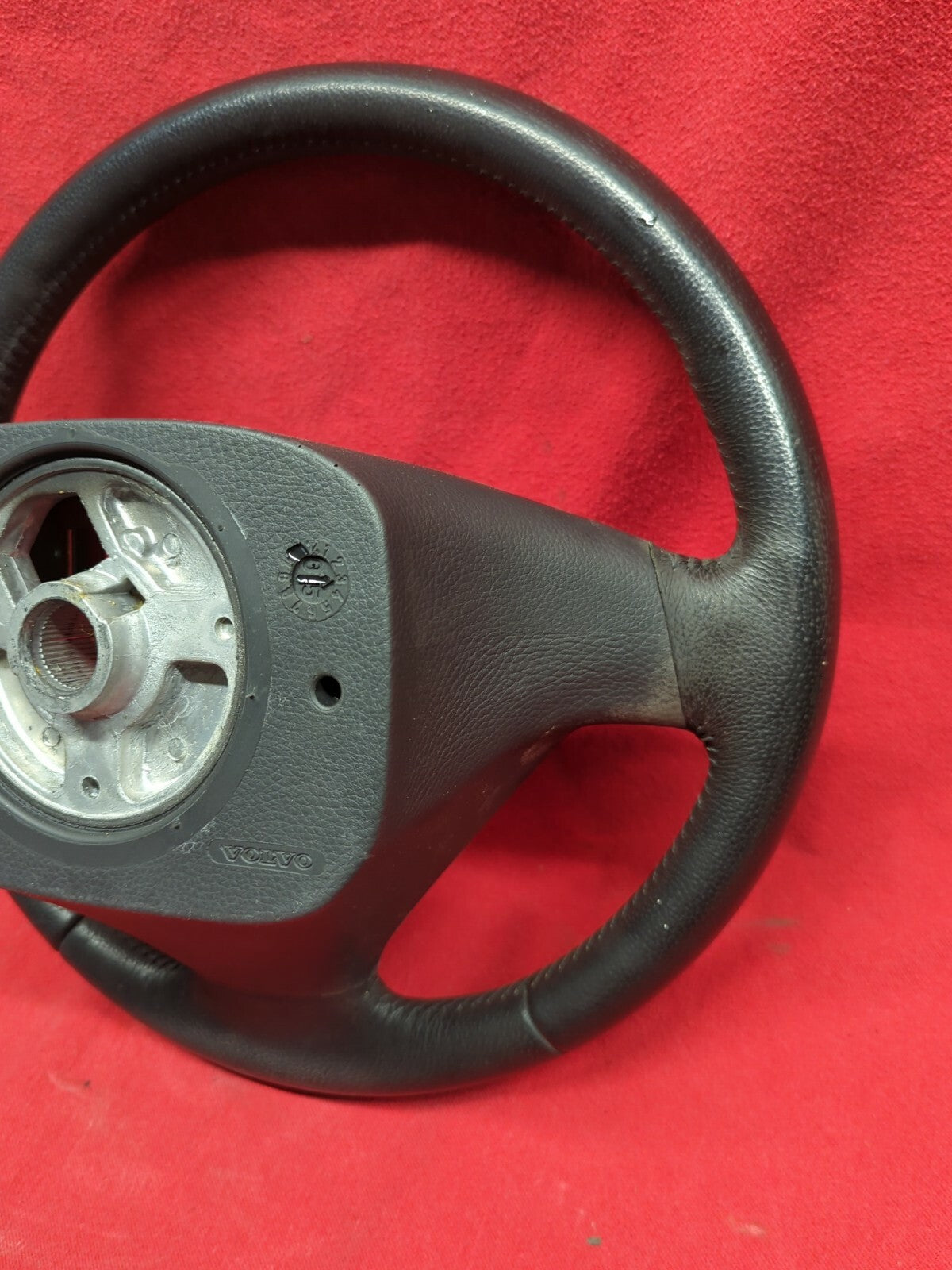 2003 - 2009 Volvo S60 Steering Wheel Black w/ Cruise Control