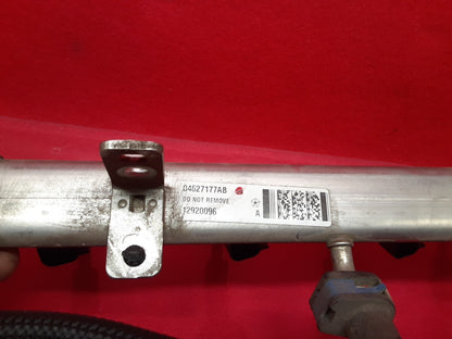 2012 - 2019 Mopar Dodge Dart Fiat 500 1.4L Fuel Rail Ramp W / Injectors