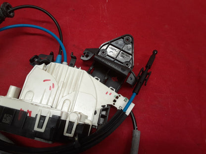 2008 - 2014 Mercedes C250 C300 C350 RIGHT PASSENGER REAR Door Lock Actuator