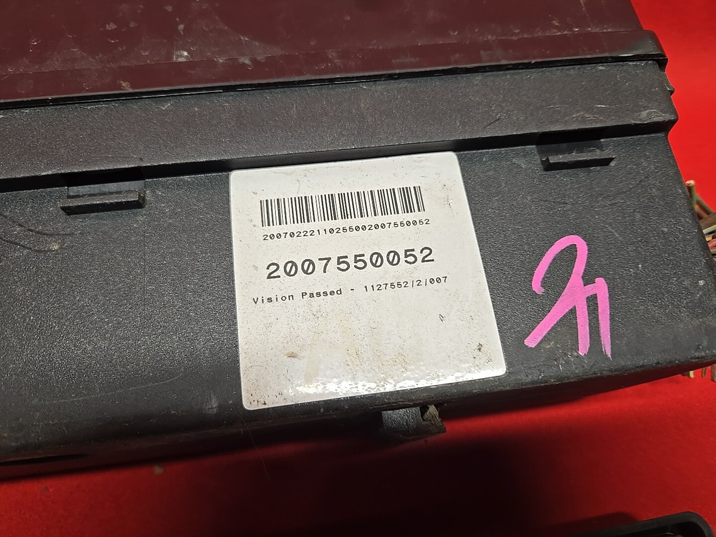 2006 - 2009 Land Rover Range Rover Sport HSE 4.4L Fuse Relay Junction Box