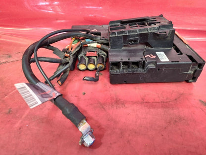 2006-2017 Mercedes Benz FRONT Prefuse Fuse Box Junction Block Battery Terminal