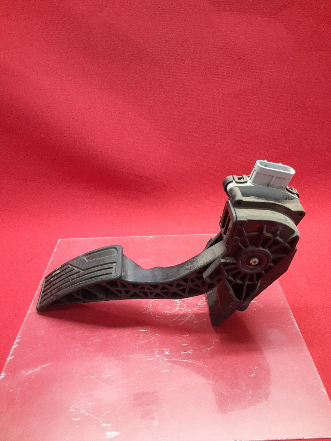 2012-2016 Chevrolet Impala Accelerator Pedal Assembly 22742315