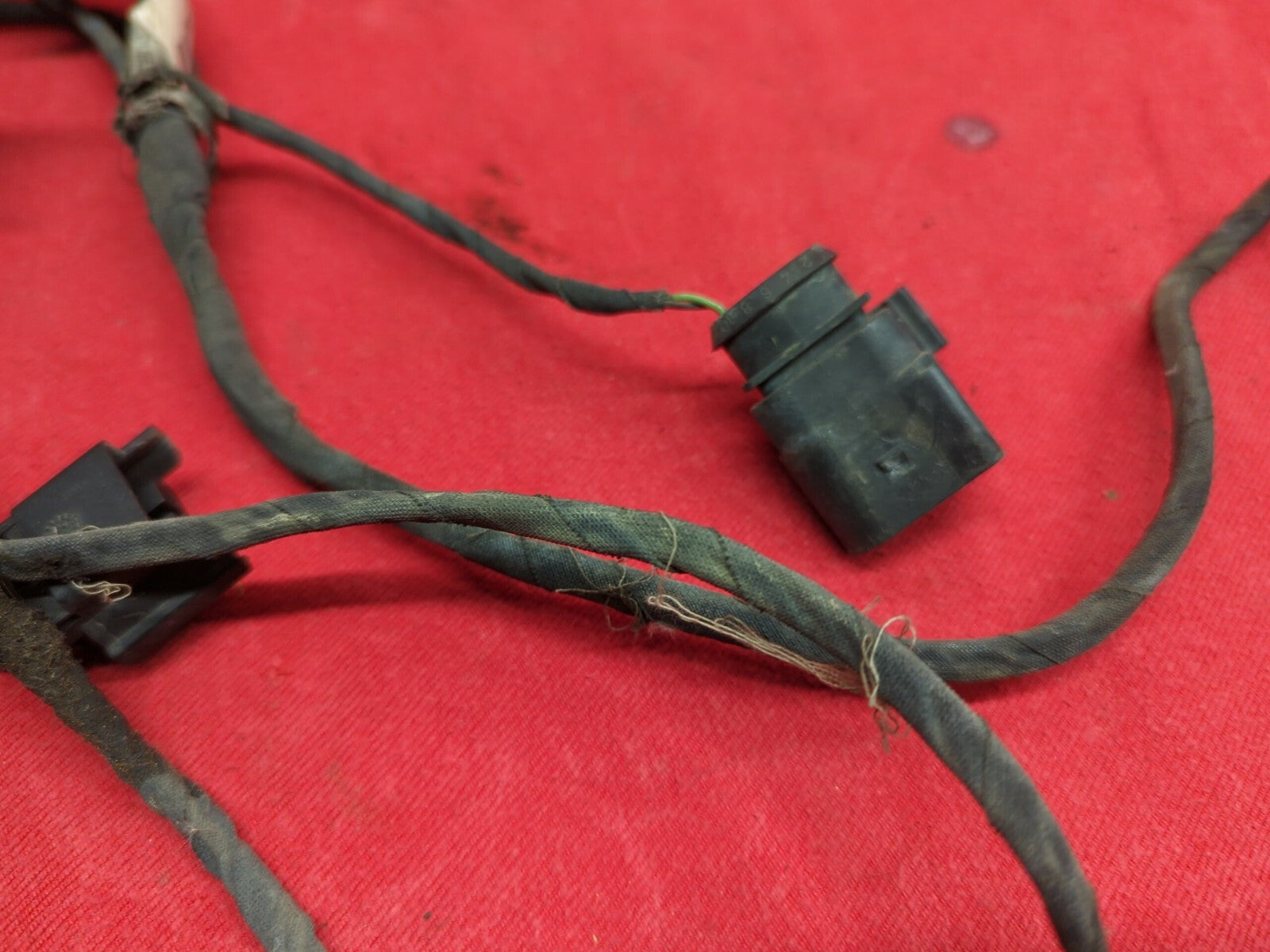 2005 2006 2007 2008 S4 A4 & Quattro Front Bumper Wiring Harness 8E0-971-095-T