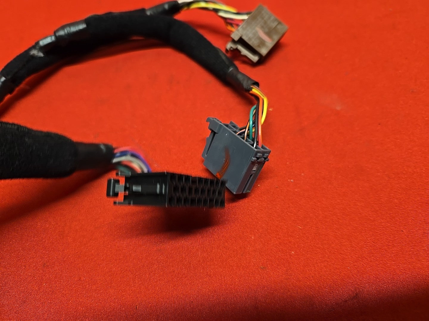 2011-2013 Kia Sorento Radio Stereo Receiver w/ Sirius / Bluetooth PIGTAIL WIRES