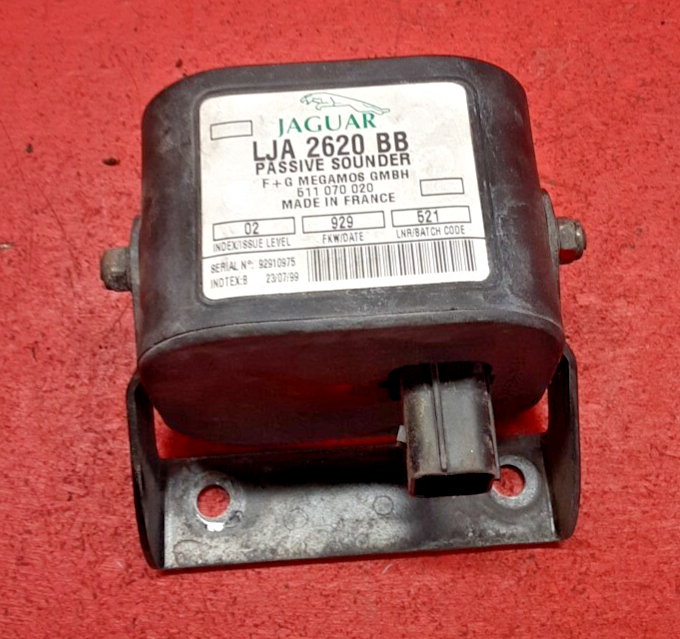 2000 Jaguar XK8 Passive Sounder Anti- Theft Secuity Horn LJA2620BB