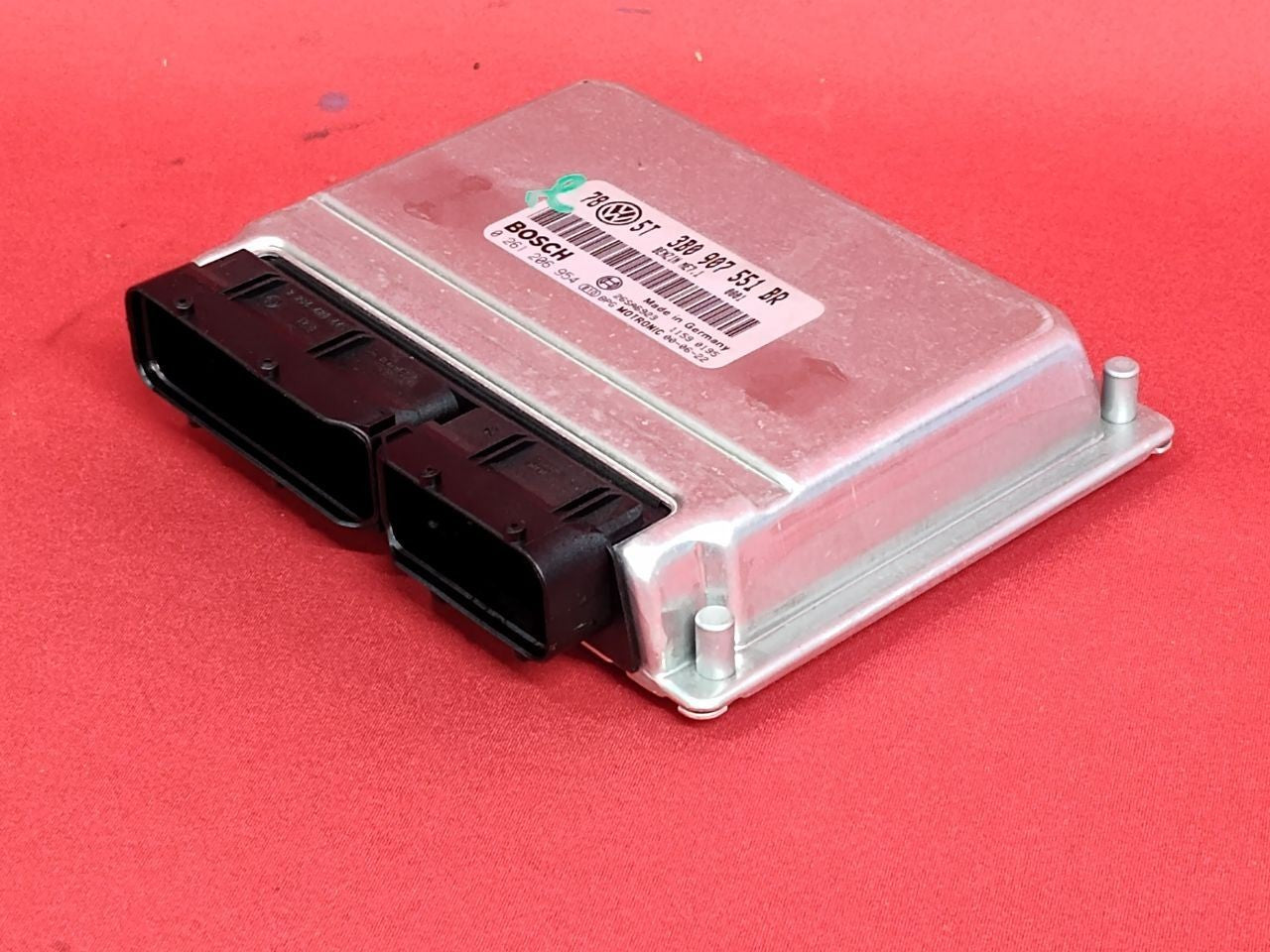 2001 VW Volkswagen Passat 2.8L V6 Auto Trans AWD Engine Control Module ECM ECU
