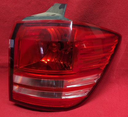 2010 - 2020 Dodge Journey RIGHT PASSENGER OUTER Tail Light Lamp Double Stripe