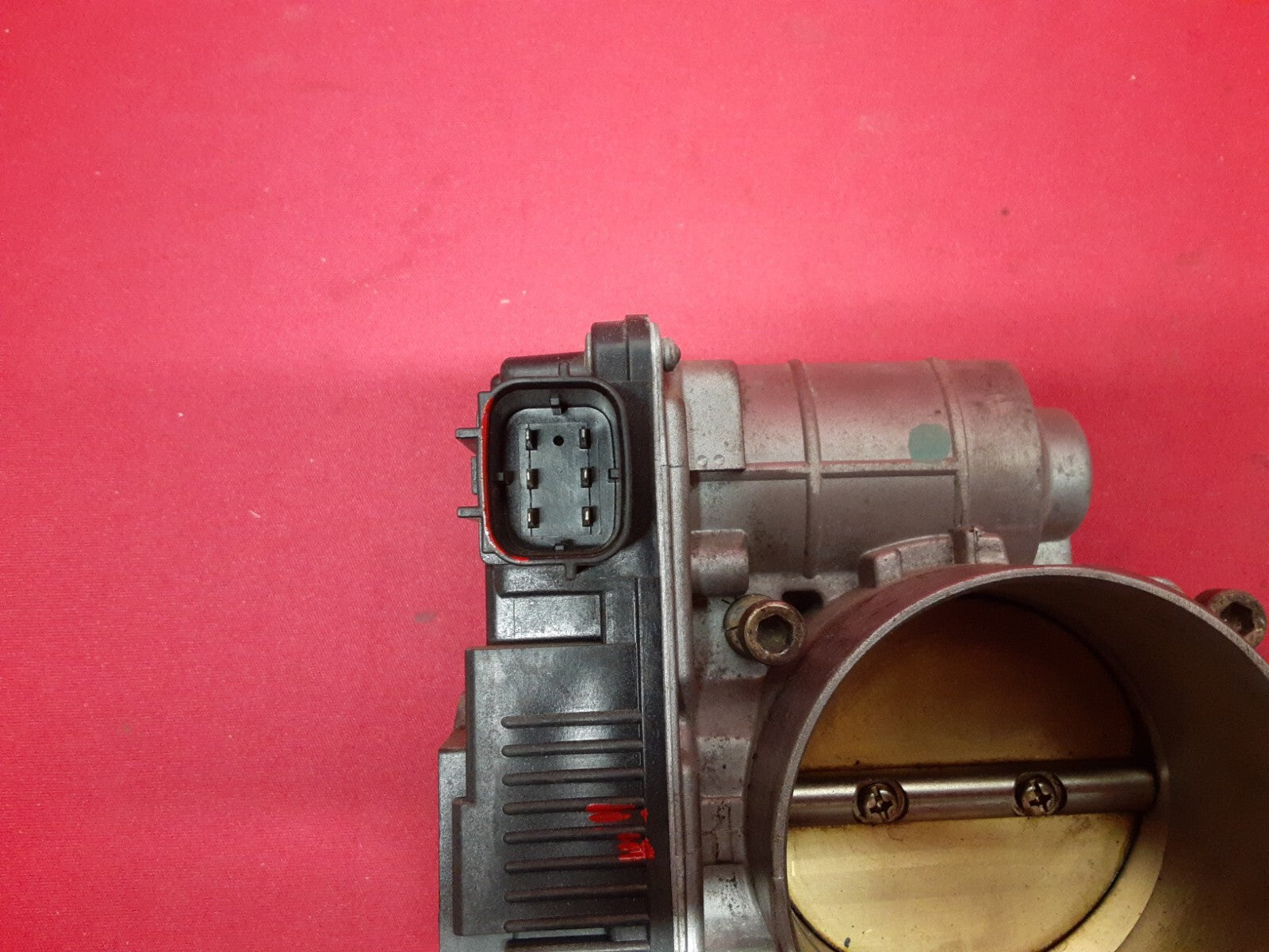 2002 - 2007 Nissan 3.7L V6 Fuel Injection Throttle Body 16119-8J103