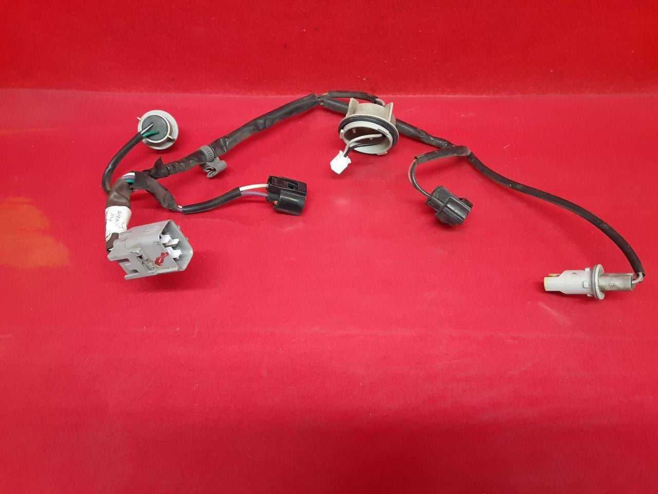 15-17 Subaru Legacy & Outback Left or Right Headlight Harness HALOGEN