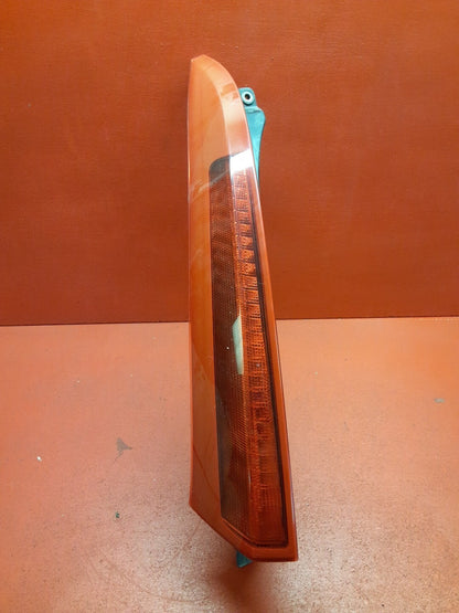 2003-2006 Volvo XC90 Left Upper Tail Light Lamp Assembly 30678220