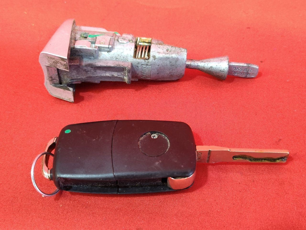 2007-2010 Jetta AUTO TRANS Ignition Lock Cylinder Door Tumbler Key Fob SET