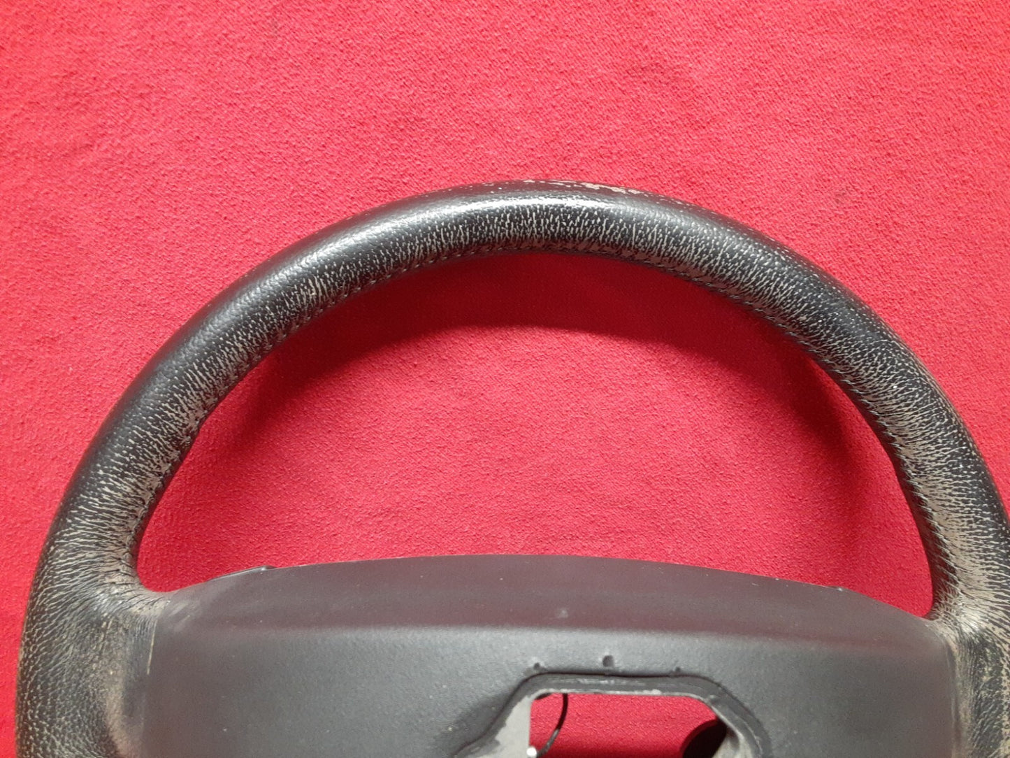 2004 - 2010 Volvo S40 Charcoal Black Steering Wheel Leather w/ Cruise & Audio