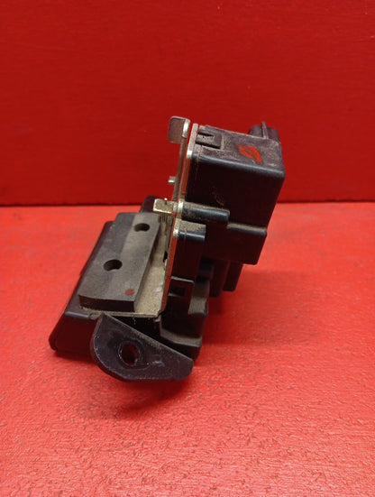 2010 - 2013 Kia Soul / 2011 - 2013 Sorento Tailgate Hatch Latch Lock Actuator