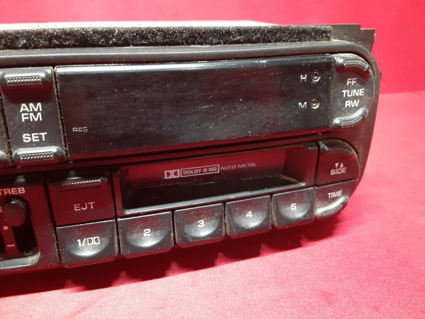 2001 2002 Dodge Chrysler Jeep Radio AM/FM Cassette Stereo 56038931AB
