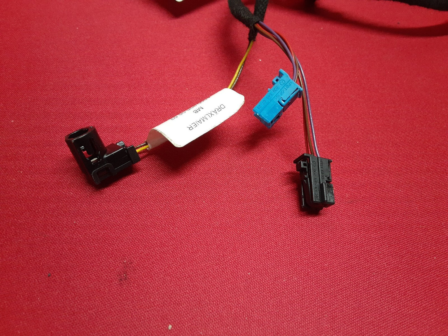 Mercedes Benz C Class W205 LEFT DRIVER DOOR Switches WIRING HARNESS ONLY