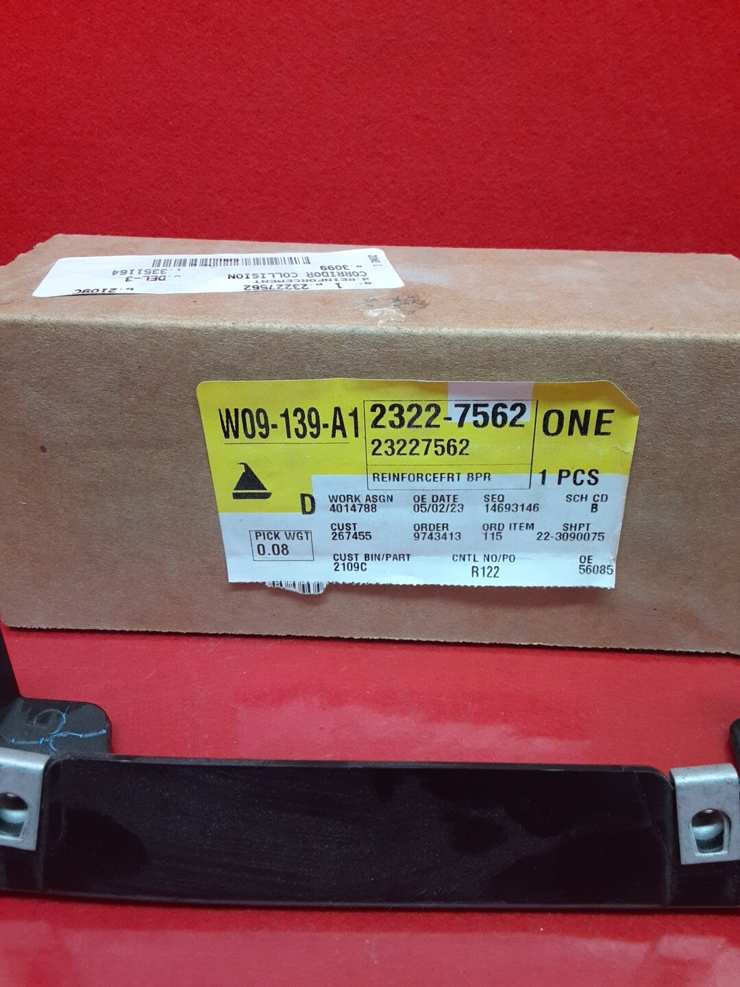 2018 - 2024 GM Chevrolet Equinox Front Right Passenger Wheelhouse Liner Bracket