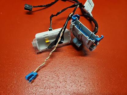 2008 - 2011 Cadillac DTS REAR Left -or- Right Door Wiring Harness & Lamp (Qty:1)