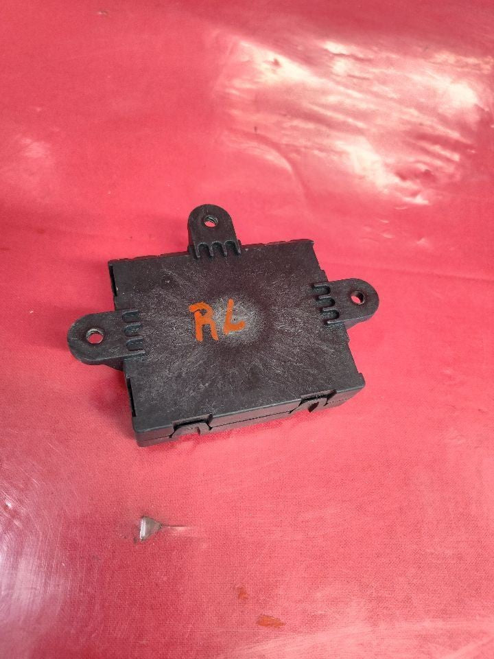 16-17 Land Rover Discovery / Evoque REAR LEFT DRIVER Door Control Module