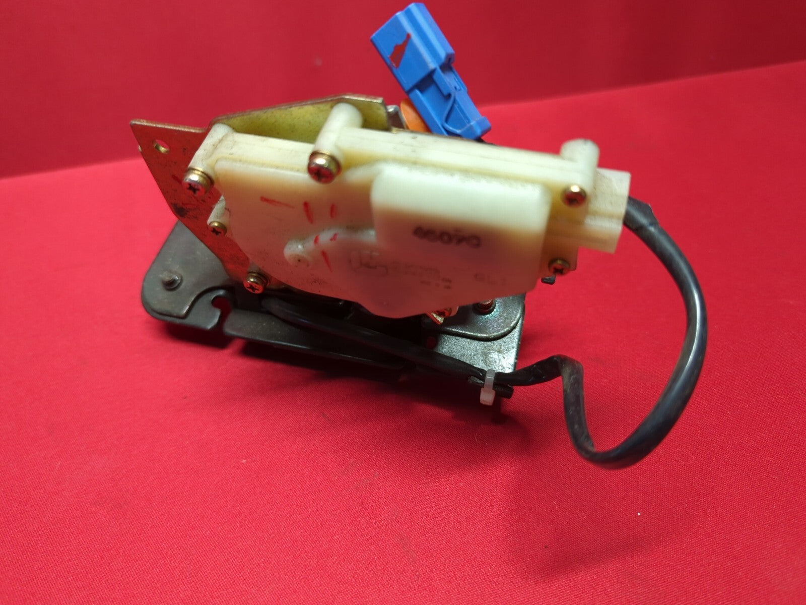 2001 - 2006 Acura MDX Rear Liftgate Hatch Latch Lock Actuator 	74800-S3V-A01