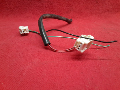 2002 2003 2004 Infiniti I35 LEFT DRIVER INNER TRUNK Tail Light PIGTAIL WIRES