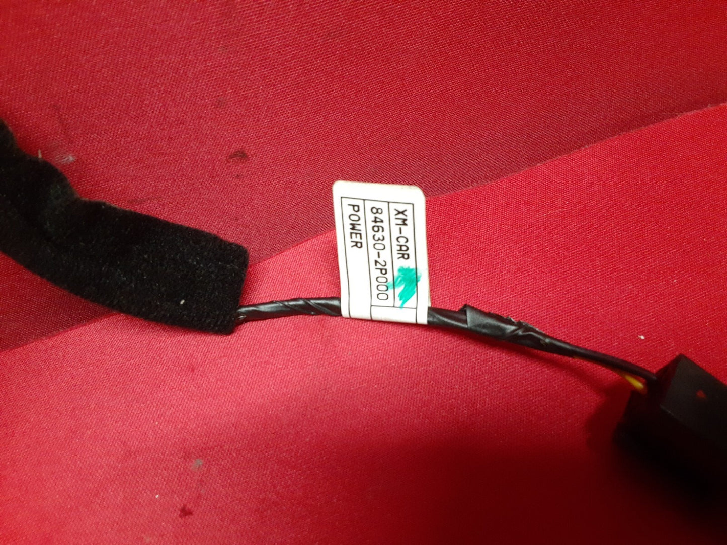 2011 - 2013 Kia Sorento Center Console Short Wiring Harness 84630-2P000