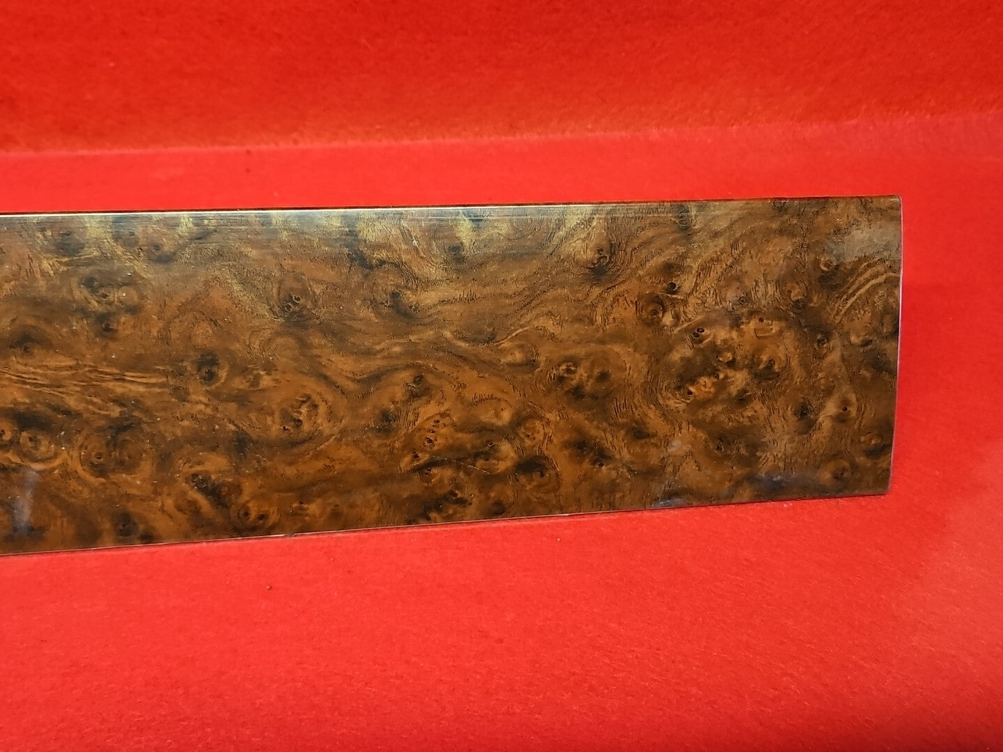 2007-2008 GM Chevrolet Tahoe / GMC Yukon Center Dash Trim Plate Wood Grain
