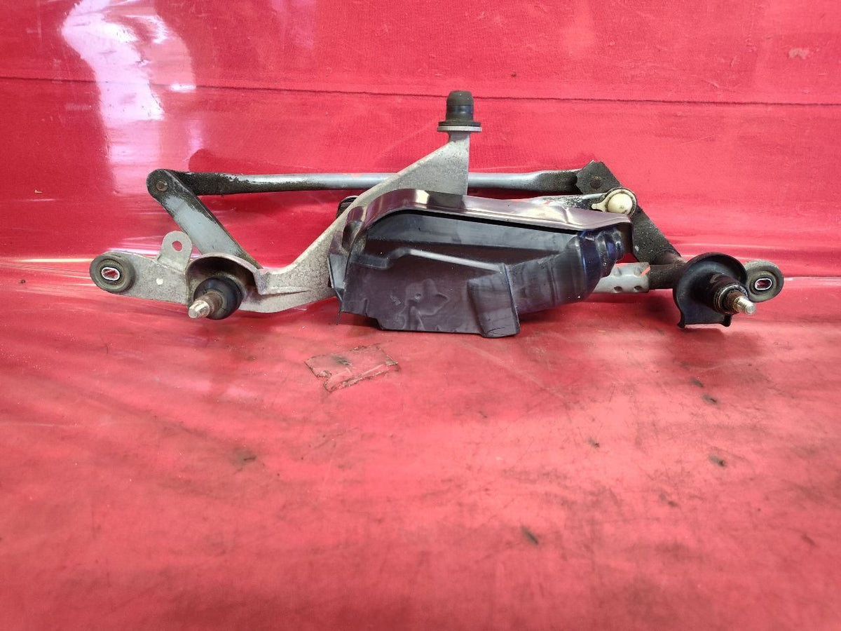 2012-2019 Fiat 500 Front Windshield Wiper Motor w/ Transmission Linkage