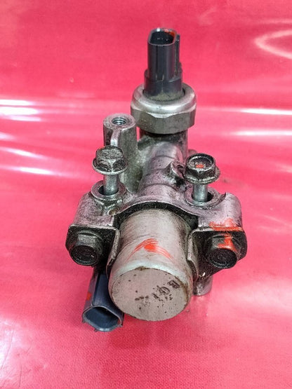 2006-2011 Honda Civic 1.8L Gas Engine Variable Valve Timing VVT Control Solenoid