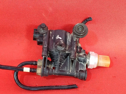 2005-2016 Land Rover 06-13 Range Rover Air Ride Suspension Relief Block Valve