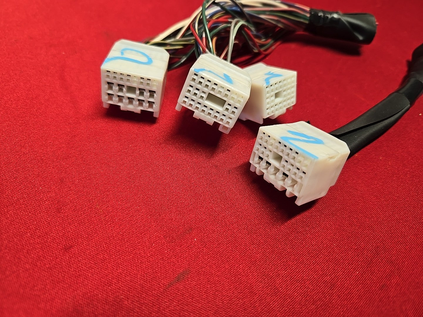 2001-2003 Lexus RX300 Multiplex Computer Body Control Module BCM - PIGTAILS ONLY