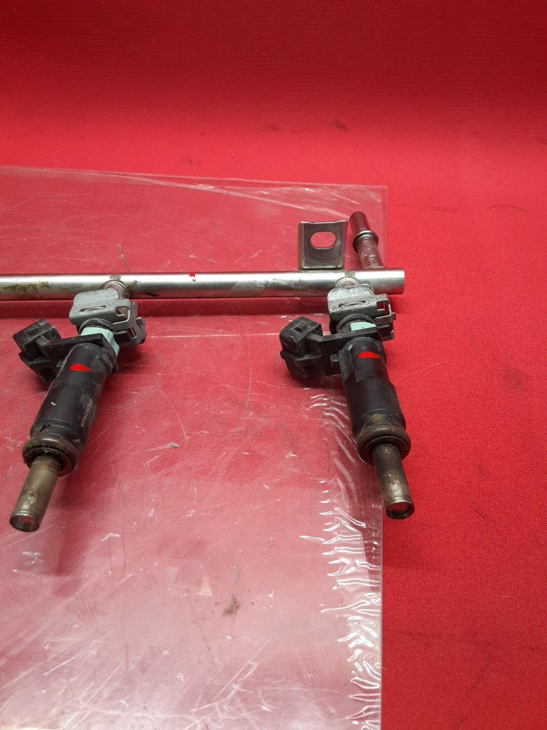 2011-2021 GM Chevrolet Buick 1.4L L4 - Gas Fuel Rail W/ Injectors 55565971