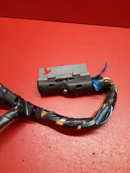 2001 Mazda Protege ECM ECU Engine Control Module PIGTAIL FSYG18881R0A