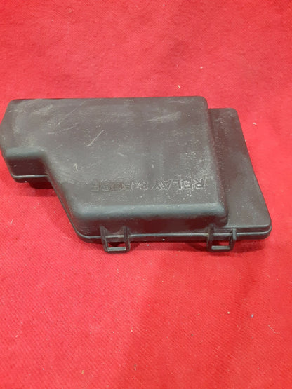 2001 2002 2003 - Toyota Prius - Fuse Box Cover / Lid - Under Hood