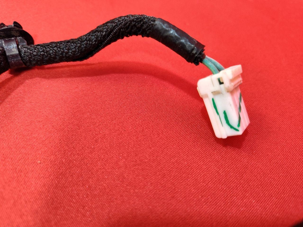2016 2017 Dodge Ram RIGHT PASSENGER REAR Door Wiring Harness w/ Power Locking