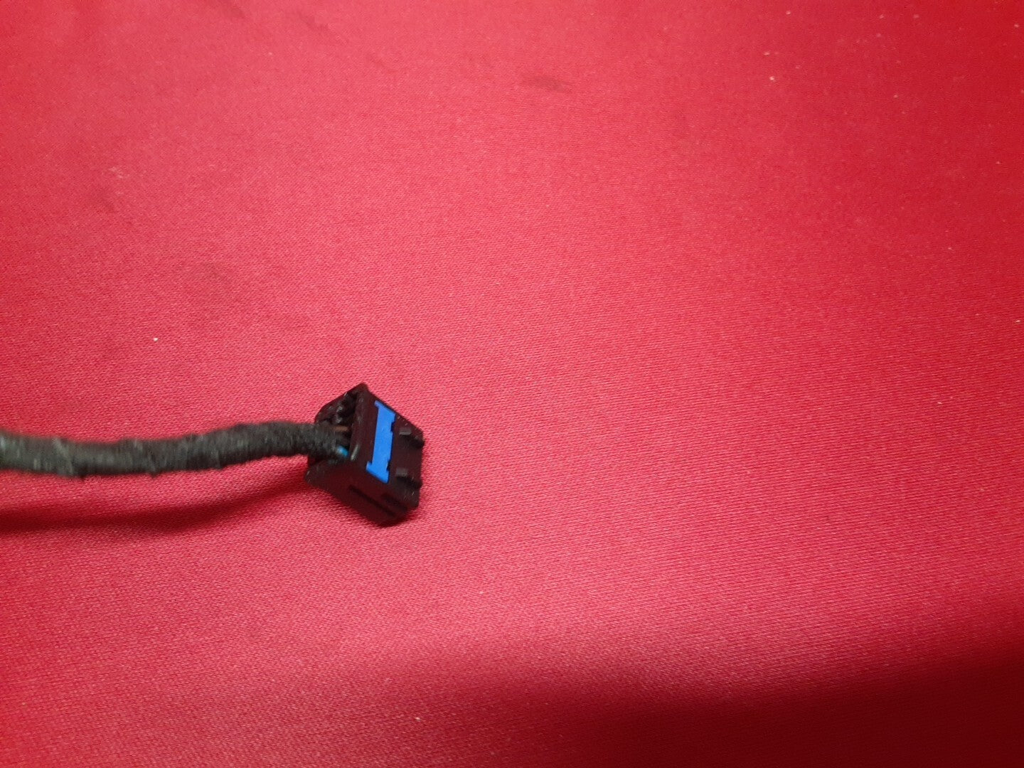 2014 - 2018 Mazda 3 Interior Rear View Mirror SINGLE BUTTON AUTODIM  - PIGTAIL