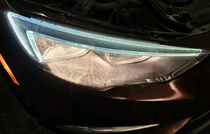 18-20 Buick Regal Sportback Tourx RIGHT PASSENGER Headlight HALOGEN - TABS GOOD
