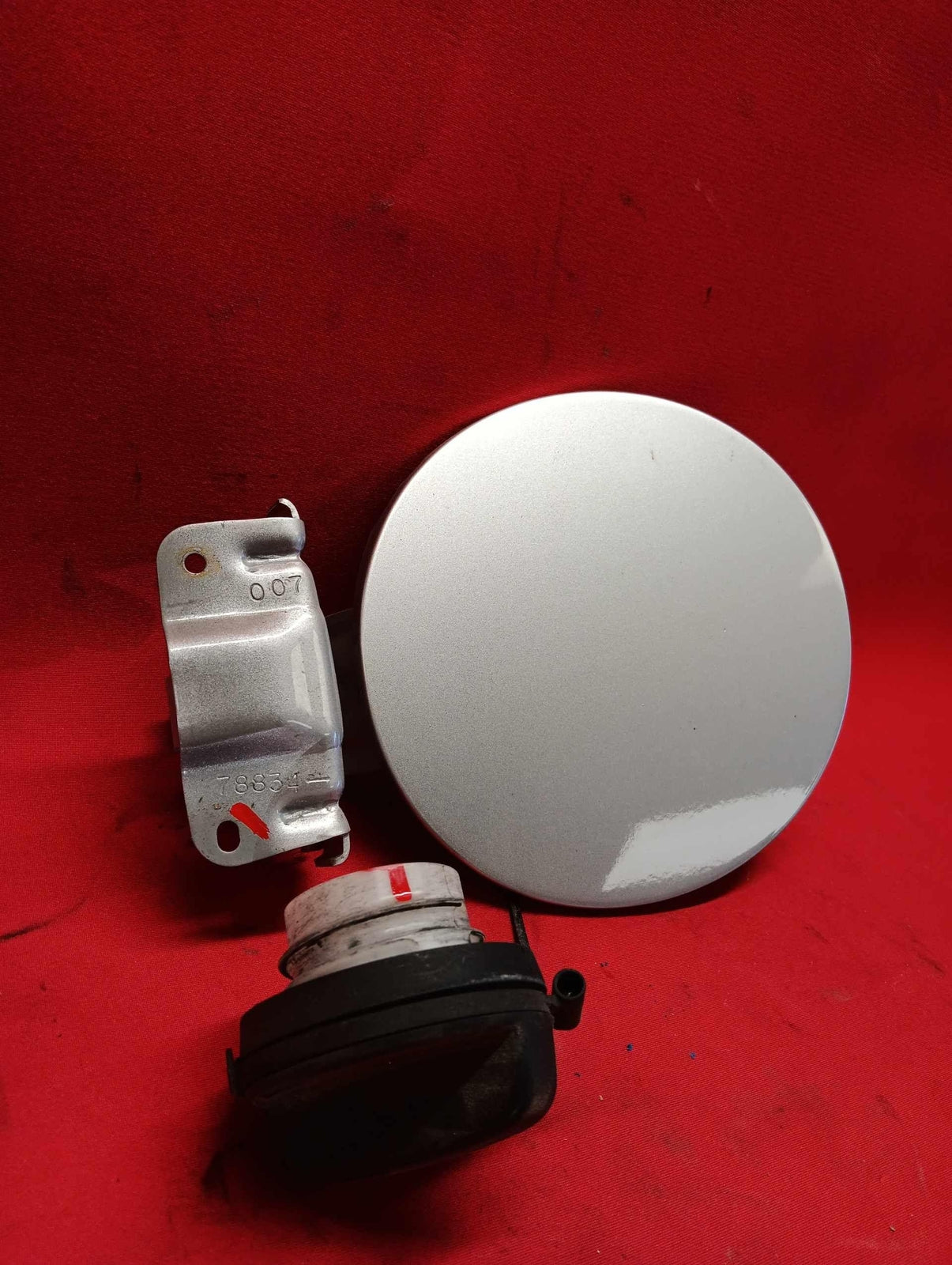 2013 Infinti JX35 Fuel Filler Door W/ Cap OEM Silver