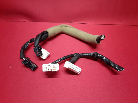 2005 - 2008 Nissan Pathfinder Xterra Frontier Cabin Fuse Box Junction   PIGTAILS