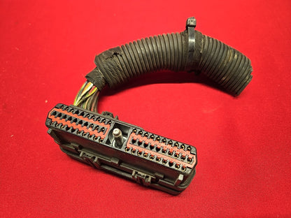 2000-2004 Jeep Grand Cherokee 4.7L V8 4WD Transmission Control Module - PIGTAIL