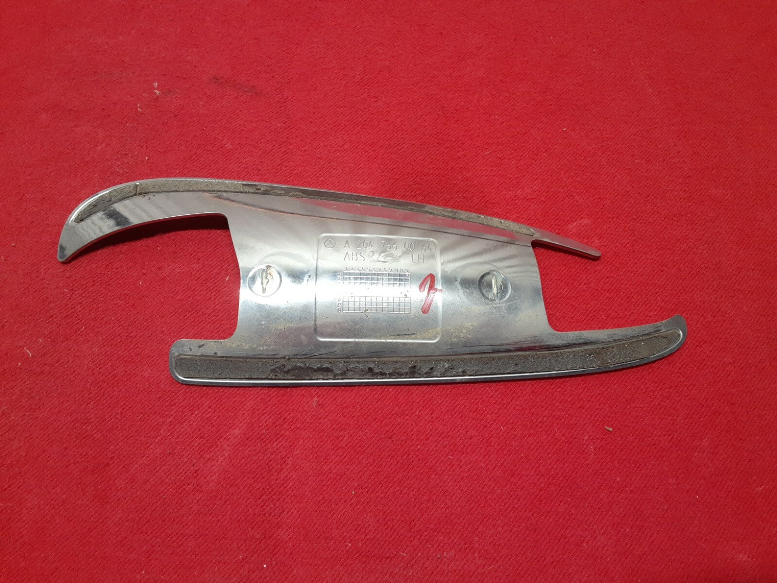 2012 Mercedes C300 C-Class LEFT DRIVER Front or Rear Chrome Door Handle Insert