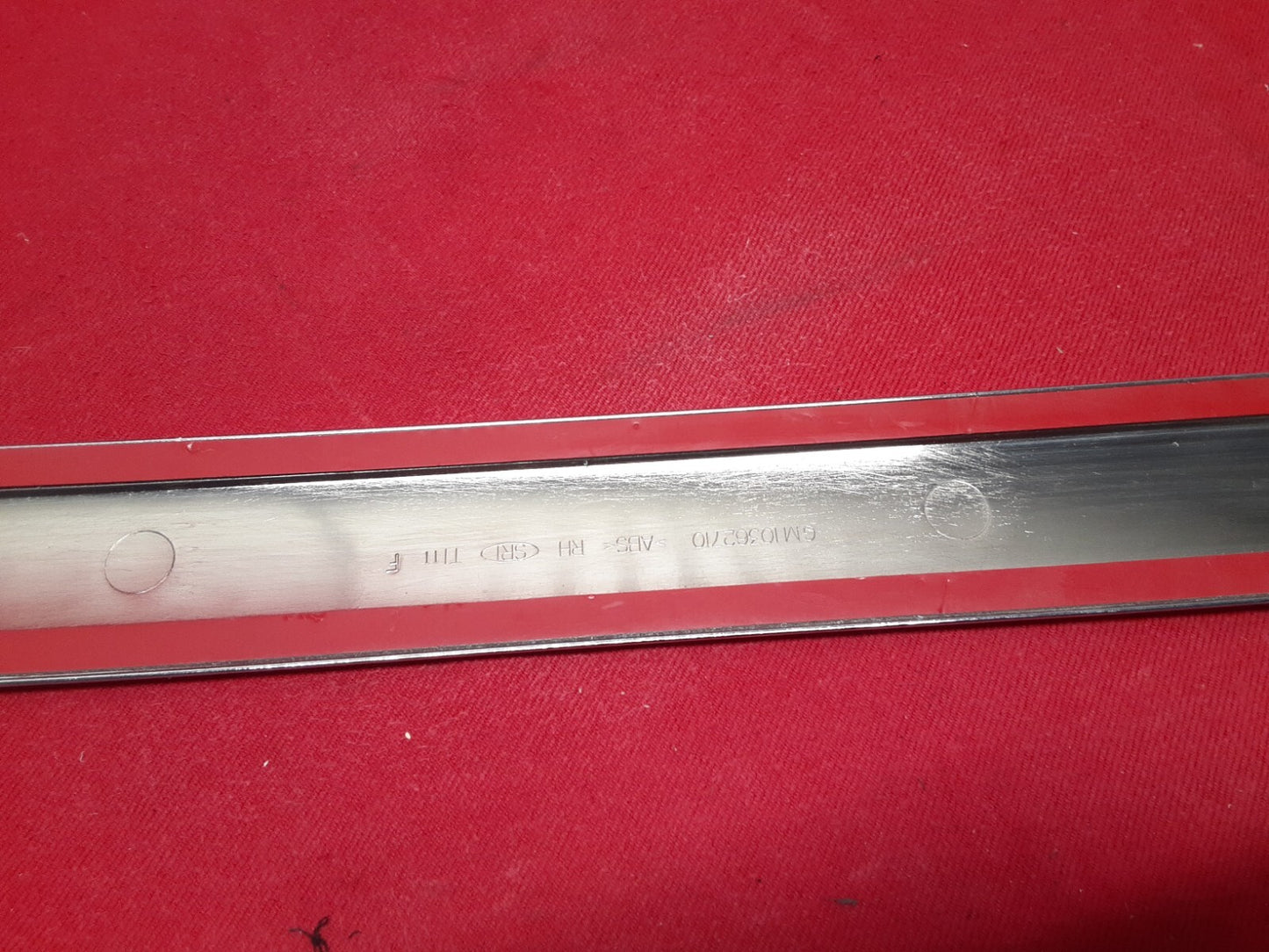 2005 2006 GMC Envoy * XL * REAR RIGHT PASSENGER Door Trim Molding Fascia Chrome
