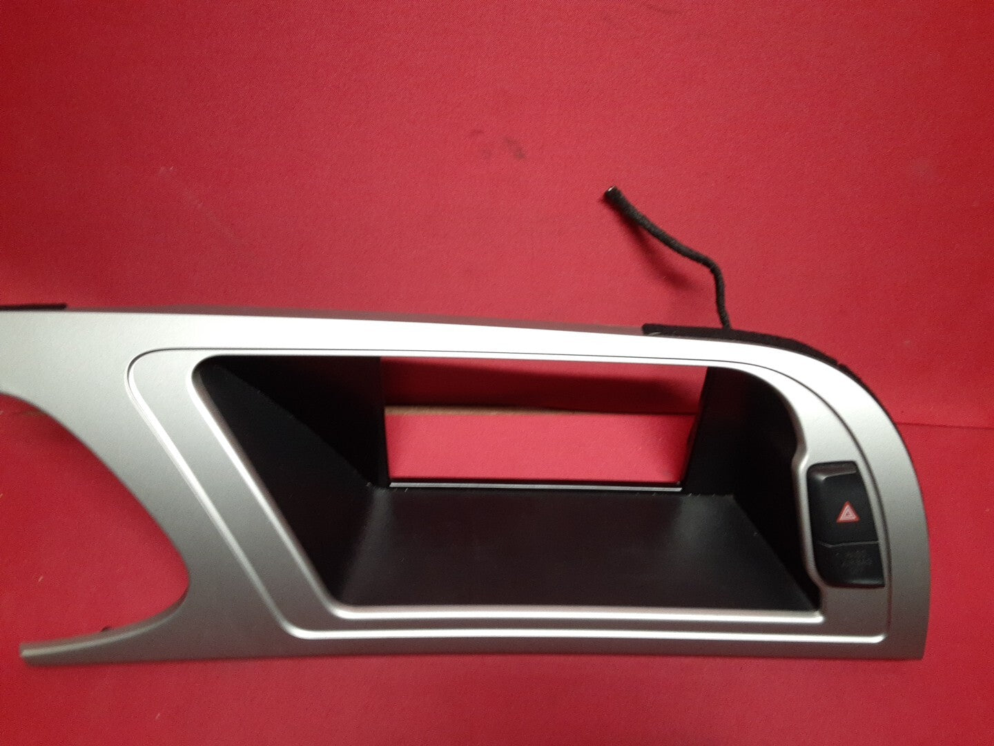 2009 - 2012 Audi A4 Quattro Center Dash Hazard Button Display Trim Bezel Silver