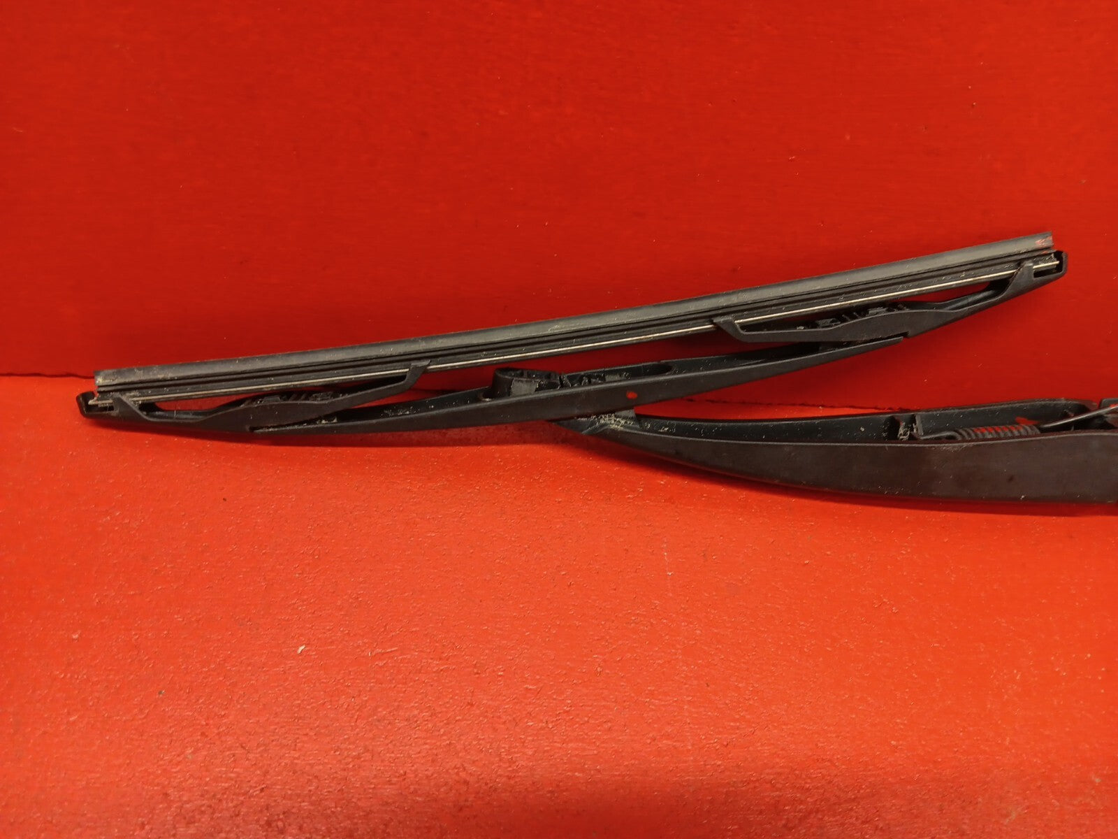 08-12 Ford Escape / 08-11 Mercury Mariner Hybrid Rear Liftgate Window Wiper Arm