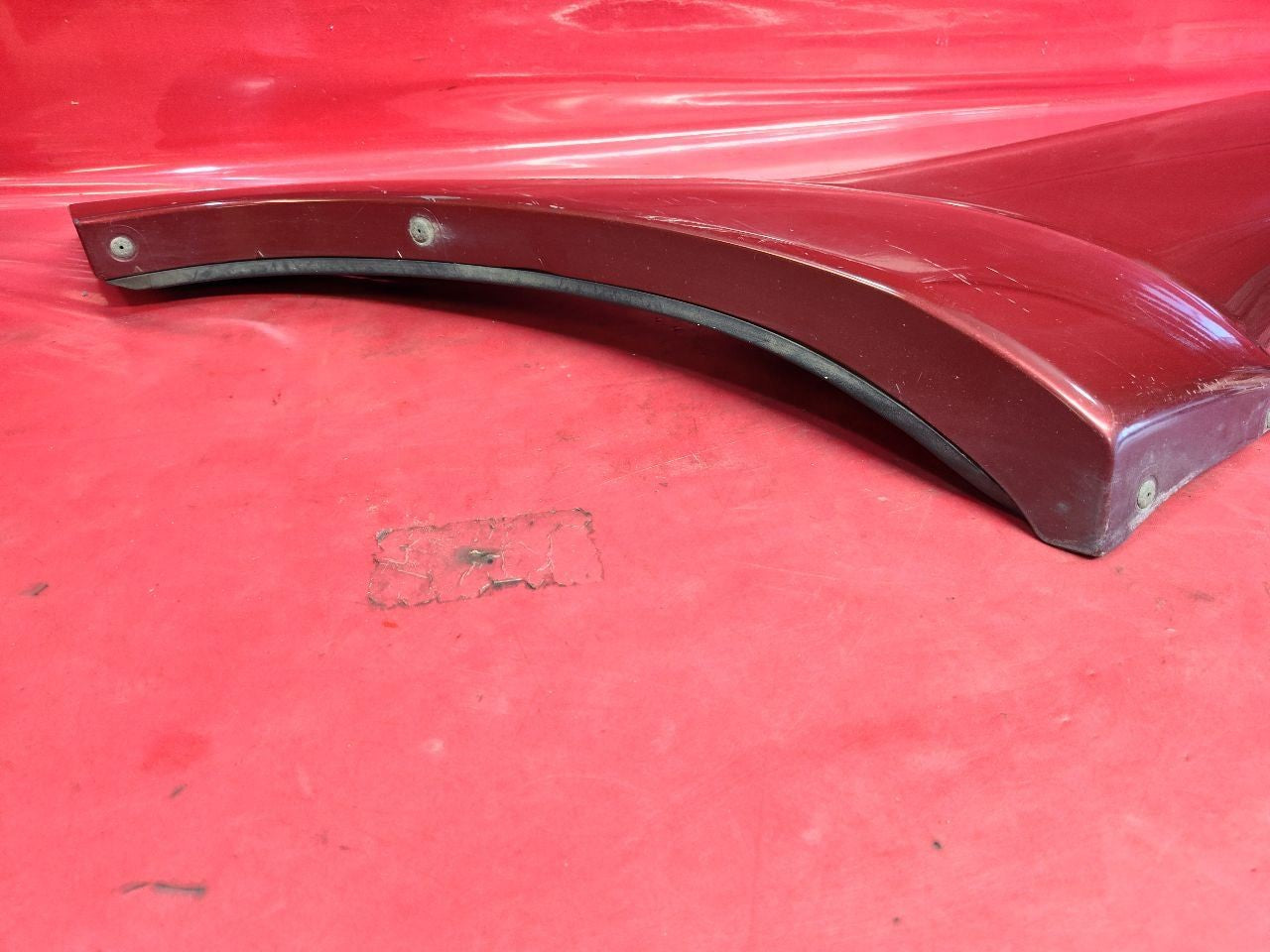 2003-2005 Toyota 4Runner RIGHT PASSENGER REAR Door Moulding Cladding Flare Red
